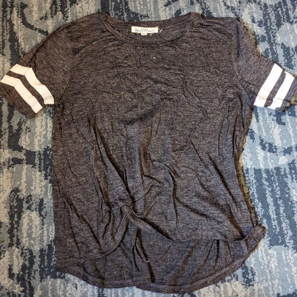 Wallflower Bunch Bottom Grey T-Shirt Size Large